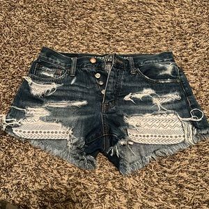 American eagle distressed shorts size 0